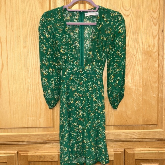 Faithfull The Brand Margot Green Floral Dress - Picture 4 of 14